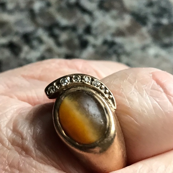 Other - Antique men pinky ring. 10 carat gold.